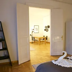  Appartement Five Season's